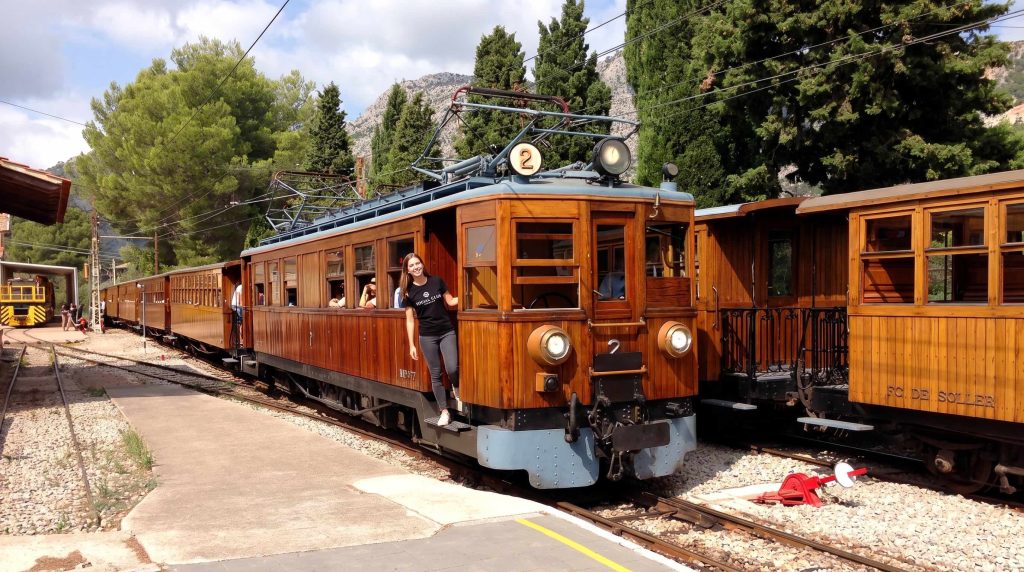 scenic train to Sóller